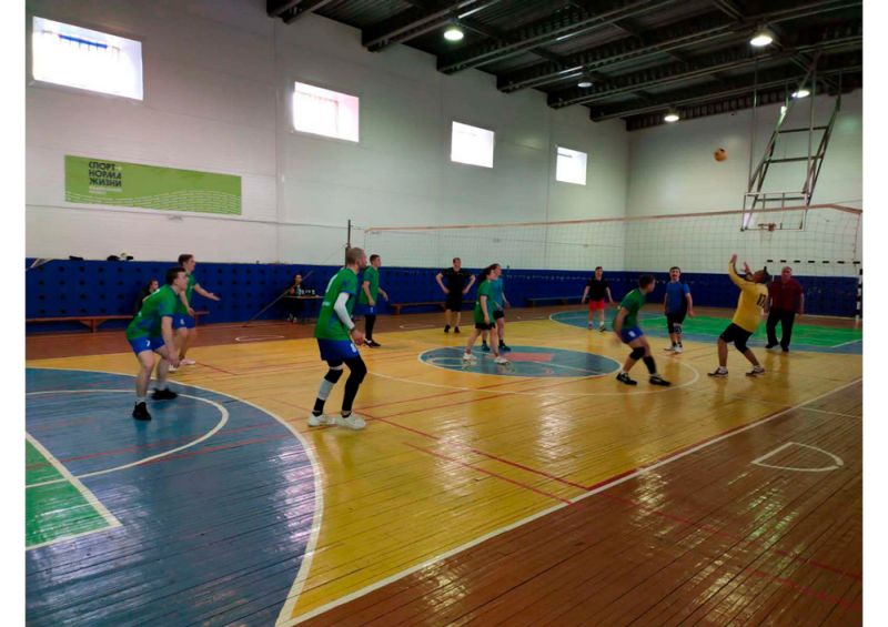 Межрайонный турнир по волейболу, среди смешанных команд, посвященный 95–летию образования Волотовского района

